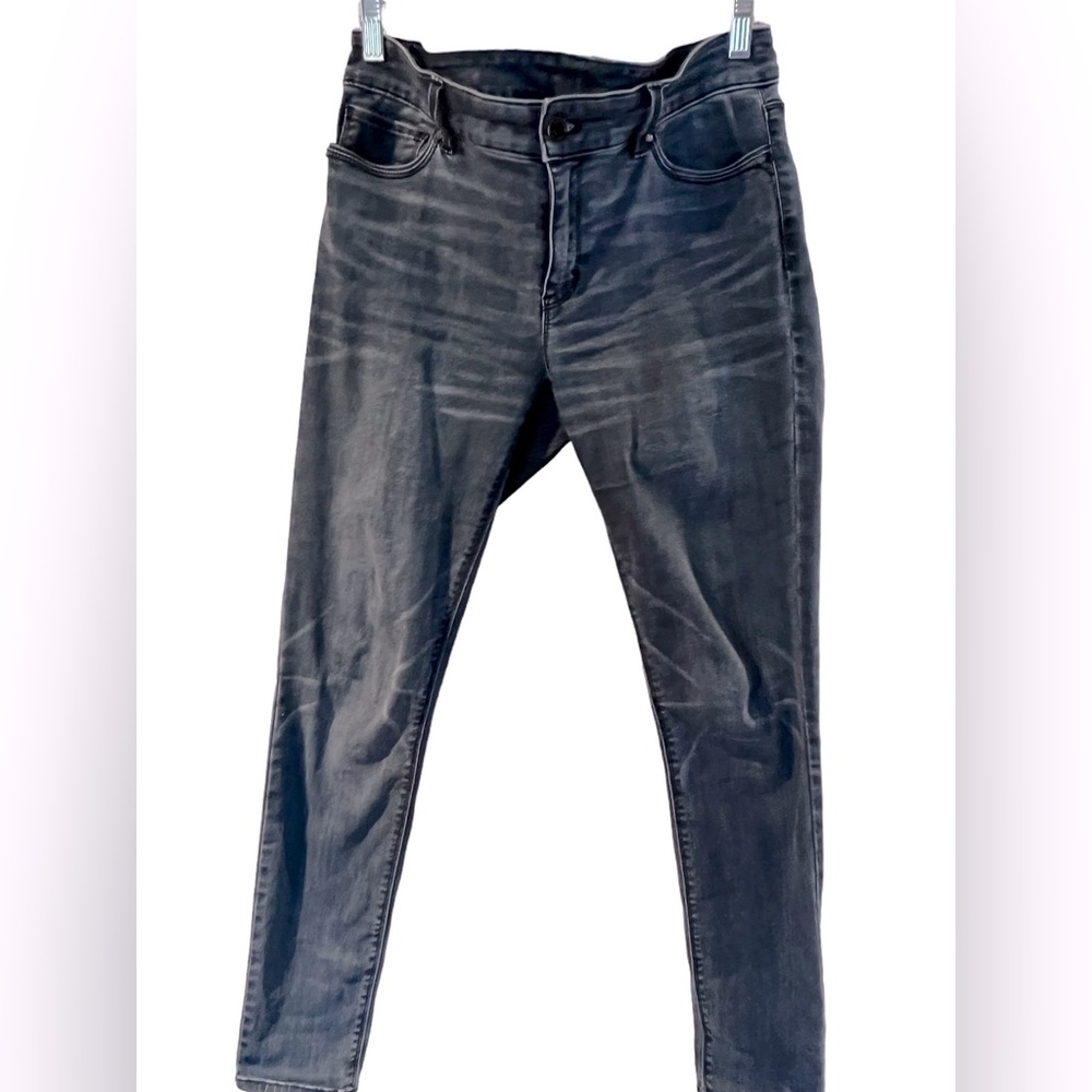 WHBM Skinny Jean size 6